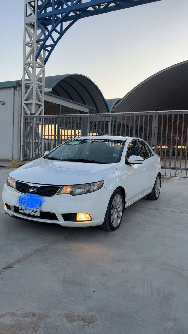 ا كيا سيراتو خليجي
-مديل 2011مكفوله عدا باب مبدل اصلي بدون صبغ 
-فول مواصفات 
-تحم سترين جهتين
-مري شفط
-حساست 
-ويل كروم 
-تخم تاير
-باتري جديد 
-مكينه 1600 دووش 
-مكينه لابخار ولاتنقيص 
-تبريد شغال
وبعد موصفات هواي رقم أربيل بسم شركه تحويل أو وكاله   بيع اومراوس 
-السعر 93$ بيه  مجال الاستفسار *********** او ***********
