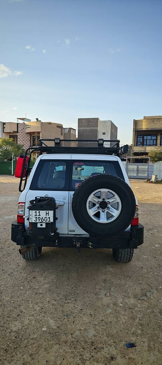 باترول سفاري للبيع
مكينه 4800 كير عادي بلادي
تبريد 3 قطع و ثلاجه و مثبت سرعه 
صدر استرالي اولد مان
دعاميه امامي خلفي سيبايه استرالي arb
مضله جانبيه و بلوجكترات امامي خلفي
سنوركل
درع سفلي من شركه الدرع الصلب
جلكان جانبي
سستم صوت sp audio ايطالي
شاشه اندرويد احسن شي بسوك

السعر 150 وبيها مجال
المكان بغداد الغزاليه
للاستفسار الاتصال على الرقم ***********
