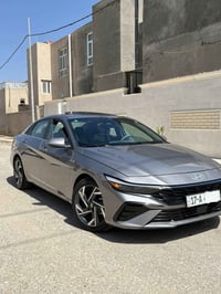 للبيع 🪬 هونداي النترا موديل 2025 وارد امريكي ضربته الجاملغ الخلفي وقبق...