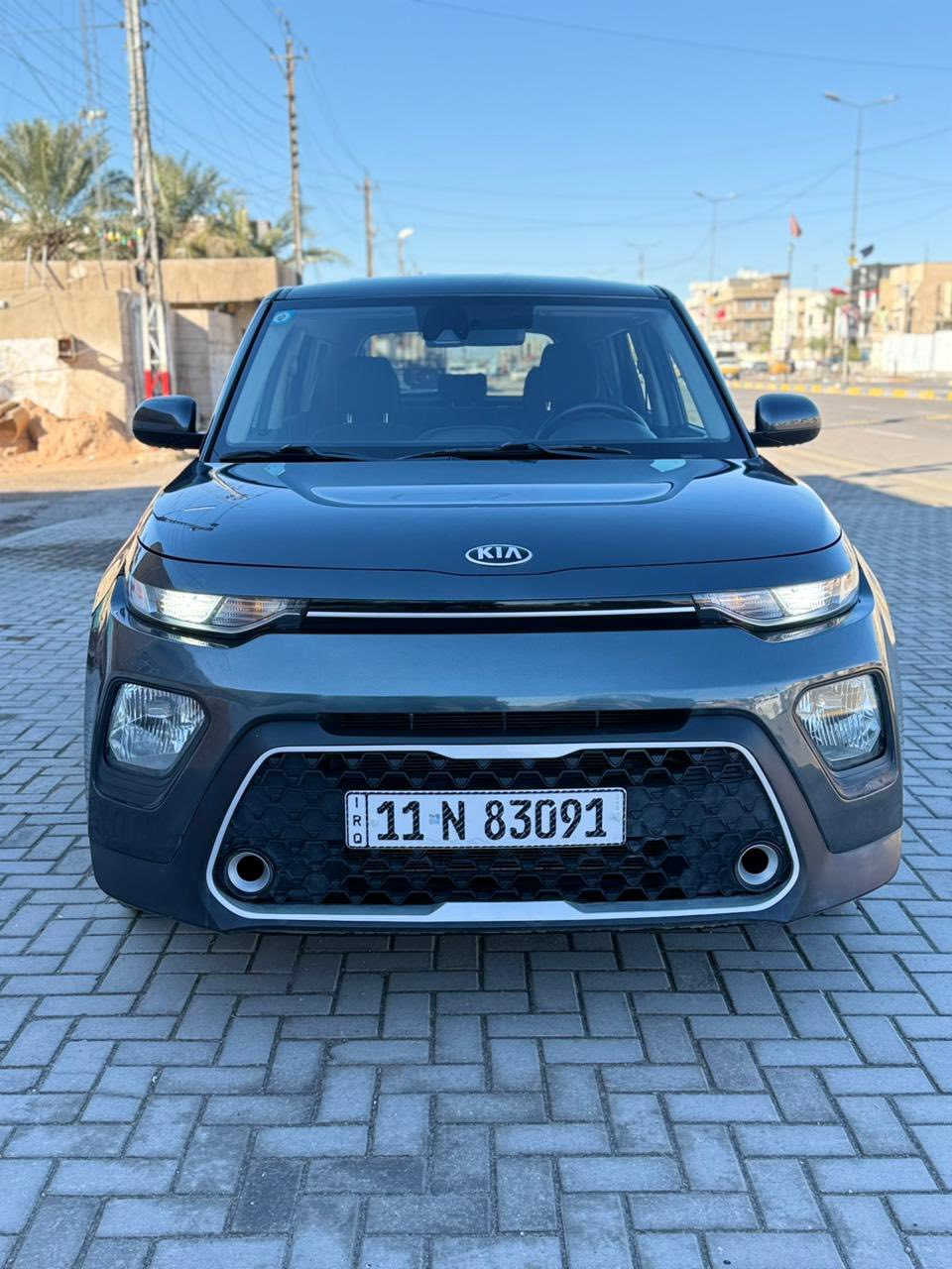 سلام عليكم كيه صول وراد امريكي مديل 2021 محرك الفين دوش السياره جاهزه كله نقص ما بيه لايت زنون حادثه با صوره تخم تاير جديد السياره با اسمي رقم جديد هزه جديد مواصفات عاديه كشن كهرباء السعر 137 بيه مجال  مكان بغداد حي العامل الرقم ***********
