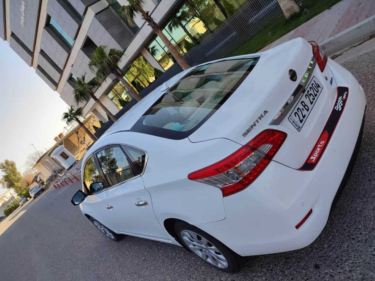 سێنترا ٢٠١٦ خەلیجی سەیارەیەکە هەموو گیانی بە شەرتە گێڕ و مەکینە و تەقە و ڕەقەی بەشەرتە تاخم تایەی لۆکە پێش و پشتی بە شەرت سەنەوی و هەزەی نوێیە تەحویل و وەکالە بە شەرت بۆنیت و چاملغێک و بستێك قەپاغ سندوق سبوغە بێ ناو گرتن بە سێ پارچە ئەتدەمێ سعری 105محاملە *********** أربيل, العراق
