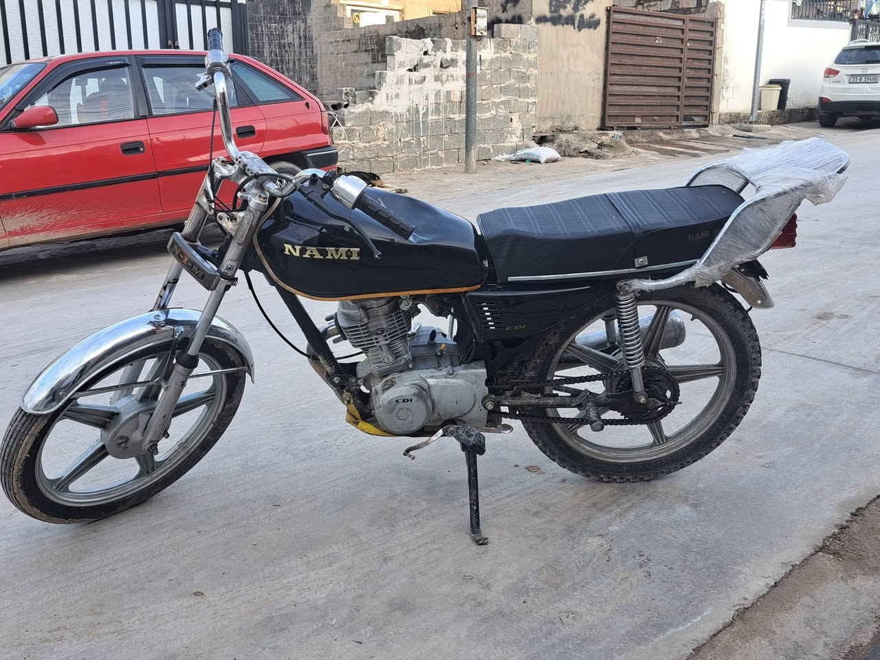 للبیع نامی مودیل2017 بابی عیب کلە سعر250بیە مجال ***********
