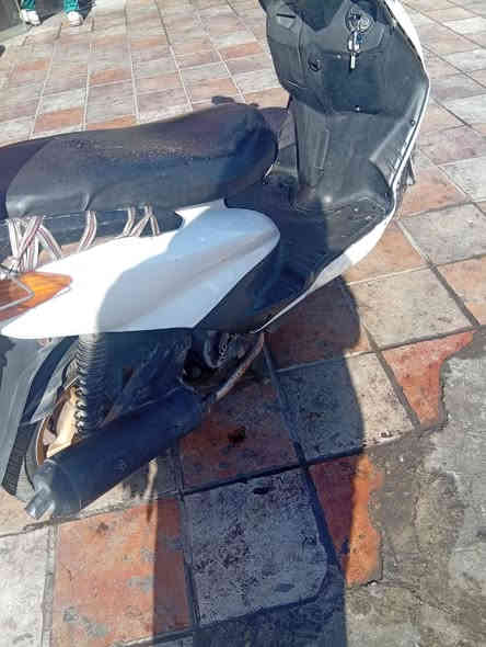 دراجة سكنس محرك خير من الله دبلات رياضي شغالة سلف هندر باتري جديد تايرات جدد مكفولة من السرقة مكان بغداد القادسية خلف مستشفى اليرموك السعر 425 وبيها مجال قليل
***********
