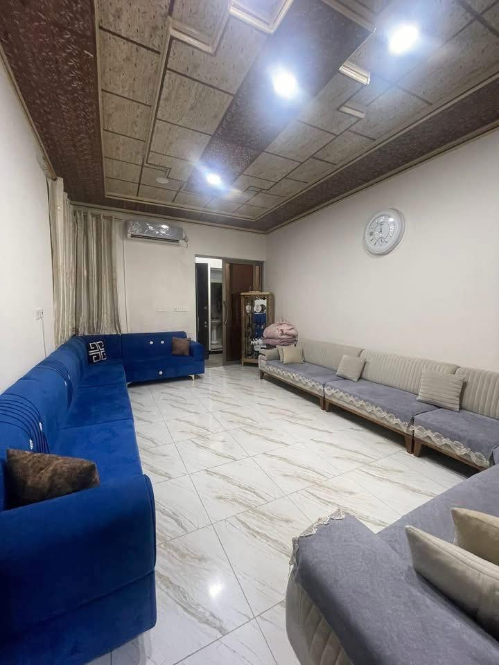 دار زراعي للبيع  

وللمراوس ايضاً بمناطق واسطي 
احتفالات حي الخظراء 

مسجل ومضمون اوراق كاملة

مساحة 160متر واجه  8

موقع مميز  كركوك شارع القدس خلف مطعم خطار 

محتويات الدار  طابقين2

كراج  استقبال مطبخ هول غرفة نوم ٢  صحيات 

طابق2_ غرفة نوم 3 هول صحيات  مخزن  درج داخلي  
ارضيه سيراميك ابواب تركي سقف ثانوي  

🔴هديه مع الدار  كاونتر و سبلت عدد٢  و تخم قنفات 🔴

الــبرجــس لـلعقار 
تأســـس عام 2004

***********

  (صلاح الحمداني )

🔴 1- التعامل يكون مع صاحب العقار الشرعي حصراً
2- المكتب  وسيط بين الطرفين ولحفظ الأجراءات  القانونية والتأكد من صحة العقار قبل تسليم اي مبلغ بأشراف قانوني

عنوان المكتب ( حي الواسطي -السايدين القديم -قرب عيادة دكتورة سلوى البياتي
‏‎

الارقام المذكورة في المنشور

رابط صفحة البرجس للعقار على الفيس بوك 
‏https://facebook.com/100069735185684

رابط الگروب الخاص بمكتبنا 
‏https://www.facebook.com/groups/1485688405145852/?ref=share_group_link
