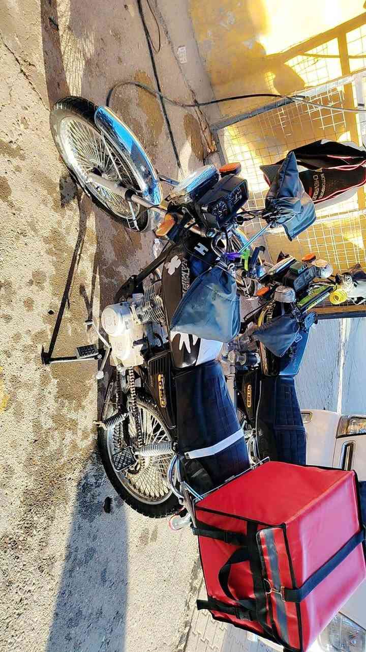 سلام عليكم
دراجه تايكر 4 كير موديل 22
دراجه كهربائيات كامل شغال 
محرك مفتوح عل ايدي مبدل بي فقط لاستيك ولف 
دراجه كامله مكمله كل نقص مابيها 
سعر 300 وبيها مجال شراي تعال خاص مو شراي اعبر المنشور


**إذا كنت صاحب هذا الإعلان وتريد حذفه لأي سبب، رجاءا أرسل رسالة إلى الدعم الفني**