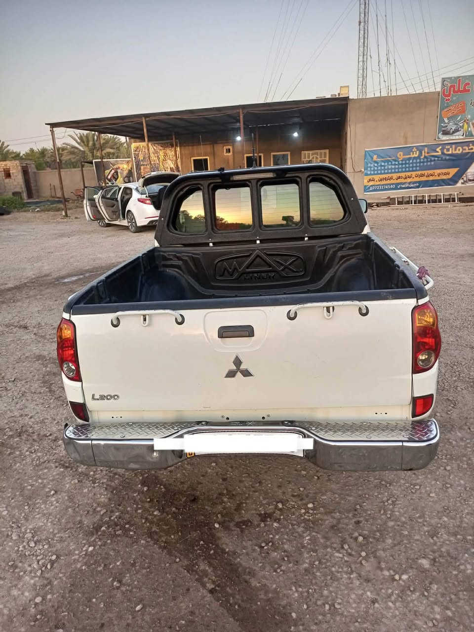 للبيع سيارة بيكم نص بوشن  موديل 2010مكفولة كفالة عامة السعر 115 بيهة مجال قليل حك جية العنوان الديوانية قضاء الدغارة للاستفسار على رقم *********** .
