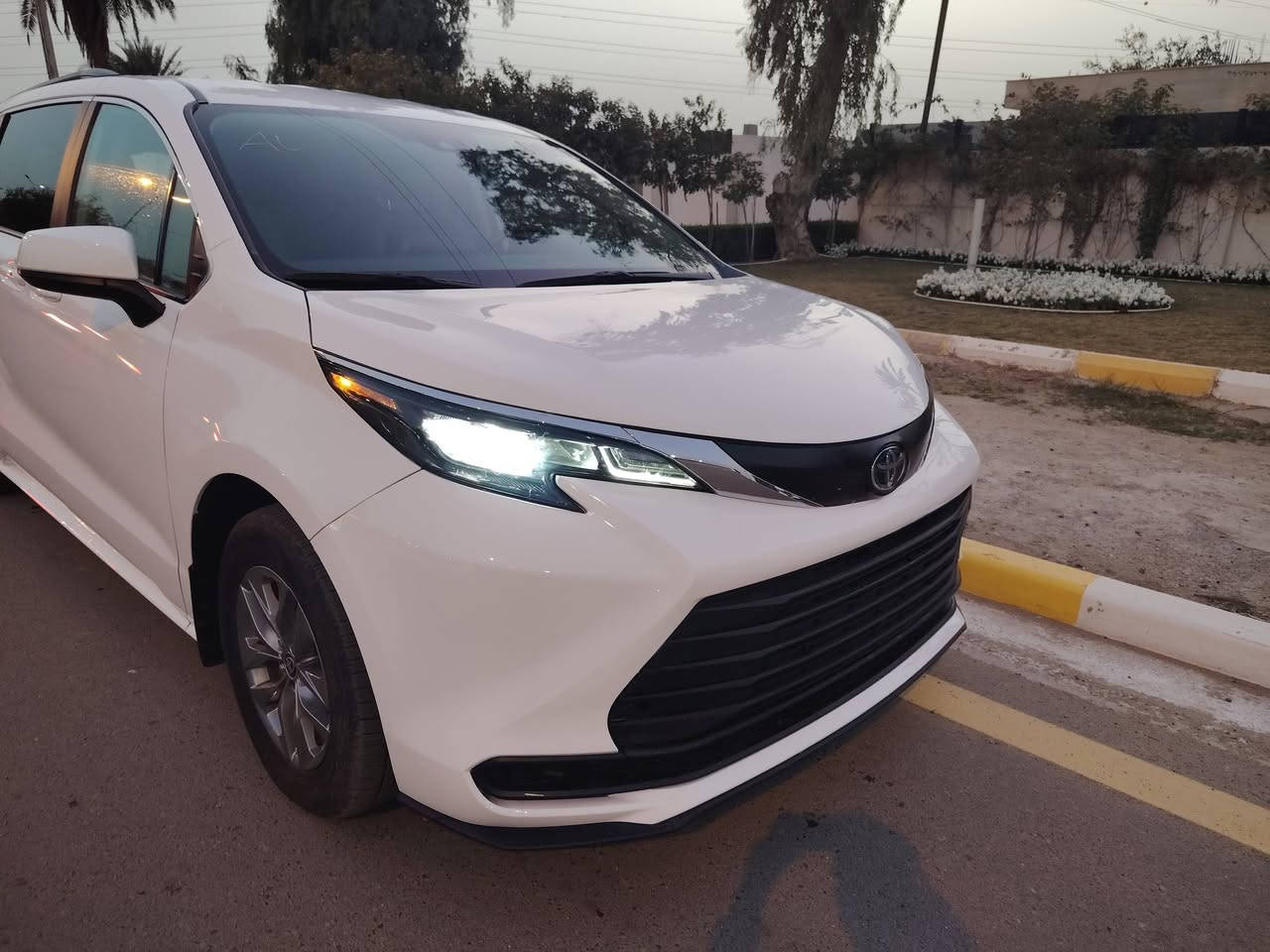 اللهم صلِّ على محمد وآل محمد 🌙
✨ عرض شهر رمضان ✨
🚐 تويوتا سينا 2024 هايبرد
✔ تترقم خصوصي وتكسي (جميع المحافظات عدا إقليم كردستان)
✔ تكلفة الرقم 250 ألف
✔ سيارة جاهزة بدون أرباك
📍 موقع السيارة: بغداد – نفق الشرطة
📍 عداد المسافه ١٤ الف 
للاستفسار مراسلة الصفحة أو الاتصال مباشرة 📞
نسأل الله لنا ولكم الرزق والبركة 🤍


**إذا كنت صاحب هذا الإعلان وتريد حذفه لأي سبب، رجاءا أرسل رسالة إلى الدعم الفني**