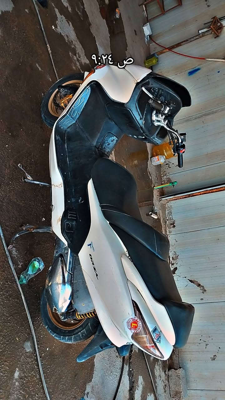 فورزه 09مكينه تيرات دبلات كهربائيات باتري كوله جديد تجي تفحص وتقتنع وشايف الخير
العنوان طويريج ***********
السعر 800وبيها مجال لطيبين
