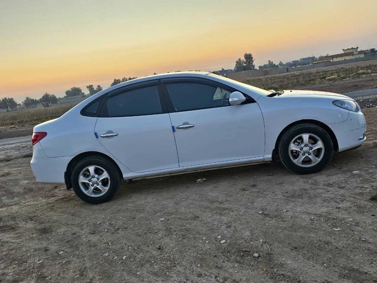 سلام عليكم
النترا 2011جاهز
سياره بدون عيب من كل نواحي شرط تحويلً
عنوان طوز سعر اتصل ***********
