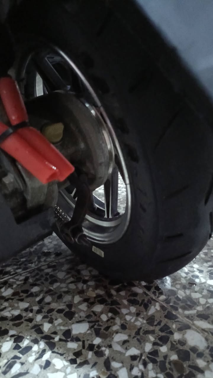 سلام عليكم وياله ماكس نضاف شوفت عينكم هنه وتايرات سوبر جلاتين نضاف ستعمال قليل كلش بعدهن بجيس فقط بيع عنواني كربلاء حي العمل كو توصيل محافضات سعر خاص


**إذا كنت صاحب هذا الإعلان وتريد حذفه لأي سبب، رجاءا أرسل رسالة إلى الدعم الفني**