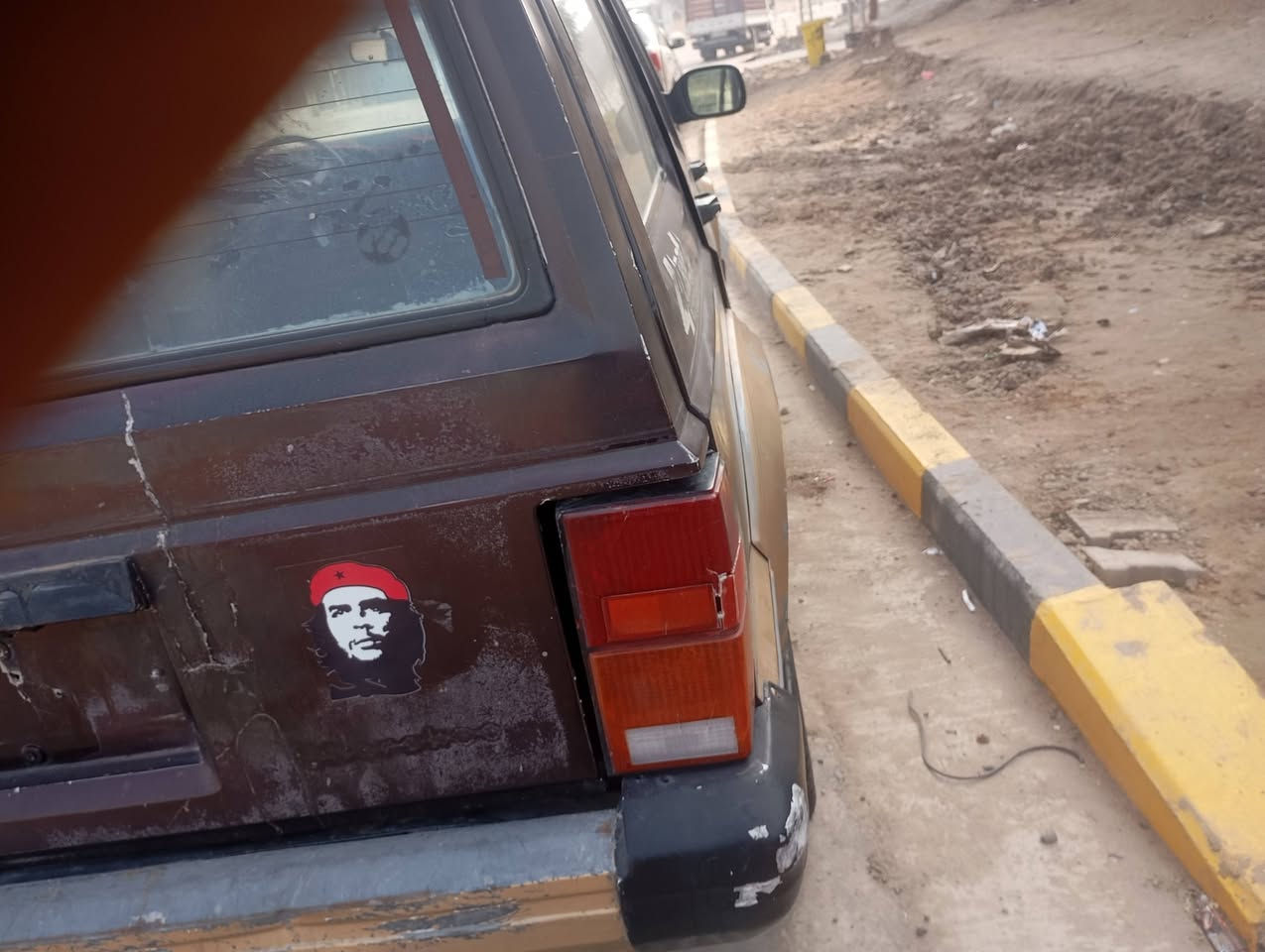 سلام عليكم للبيع غراض تفصيخ شتحتاج موجود مكاني الديوانية قضاء شامية رقم ***********
