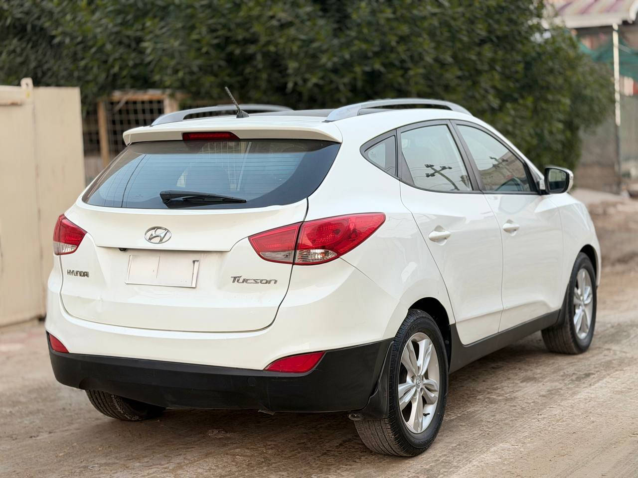 السلام عليكم هونداي توسان 
موديل 2012 خليجي سياره
رقم بغداد سياره جاهزه من كولشي مابيها اي نقص
محرك 2000 بنوراما سياره
مكينه وكير كفاله
سياره ماشيه 64 الف حقيقي
مكان سياره بابل
السعر/130 وبيها مجال للشراي
***********
