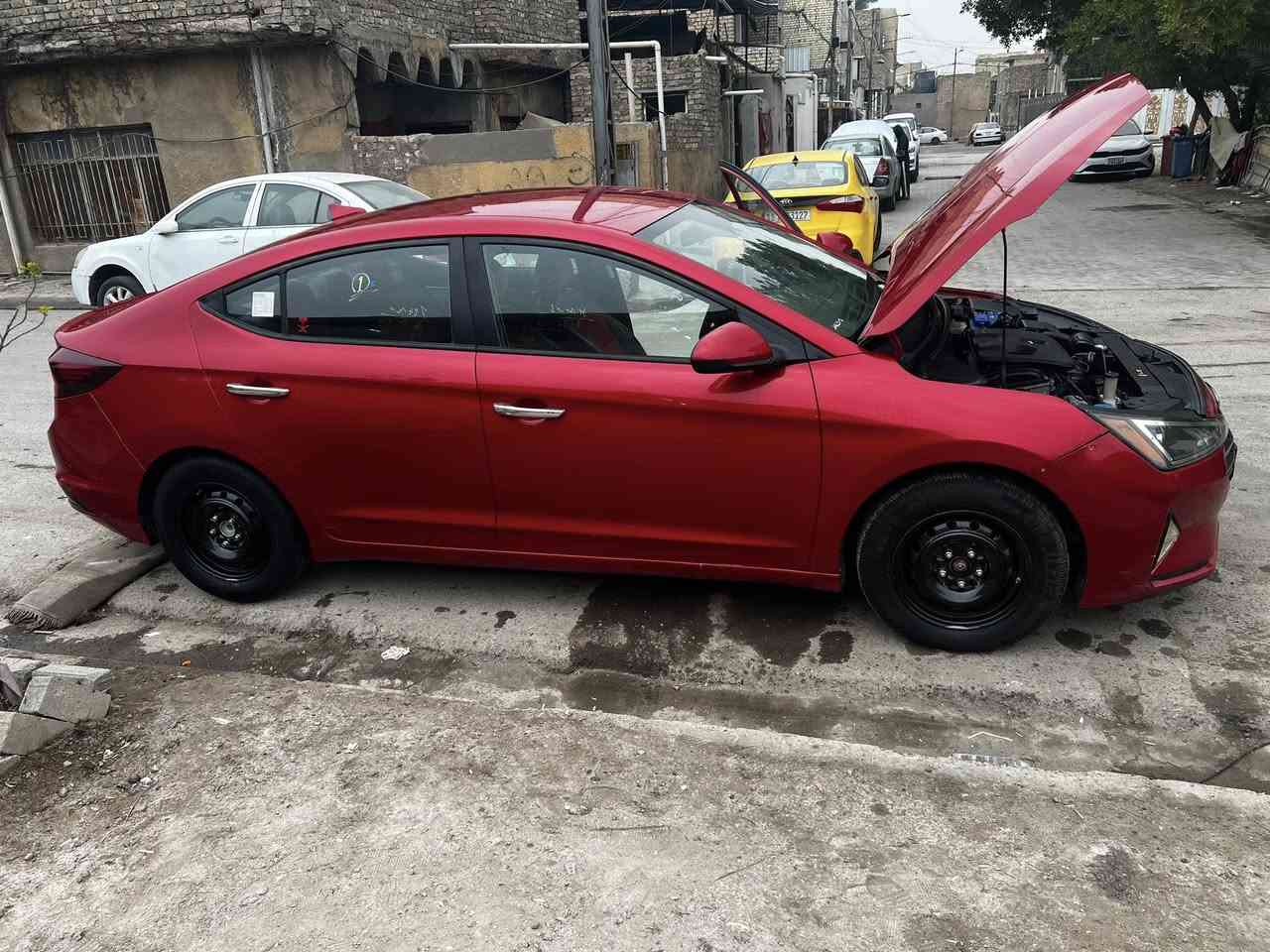 السلام عليكم النترا 2020 وارد امريكي حادثها بنيد امبدل موصفات نص واذا اكو مراوس بتكسي الاستفسار ***********
