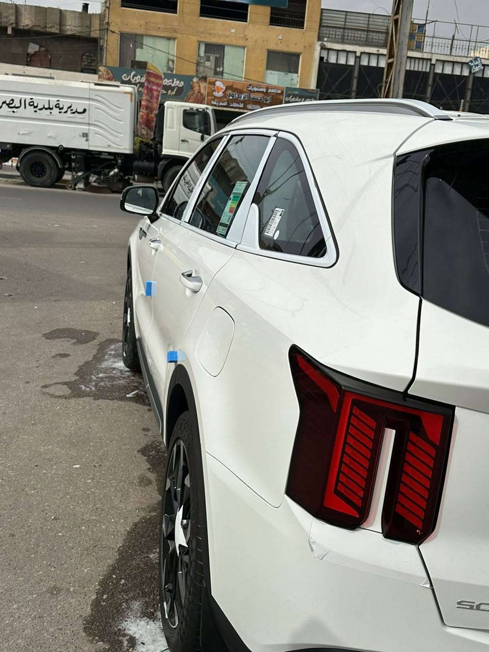 سلام عليكم سورنتو موديل 2025كفاله عامه مكينه 6 سلندر فول مواصفات بس تنته ما بيه كامرتين ماشيه 11الف بعده زيرو رقم ربيل تريد وكاله تريد تحويل مكان سياره بصره ***********سعر 335وبيه مجال قليل
