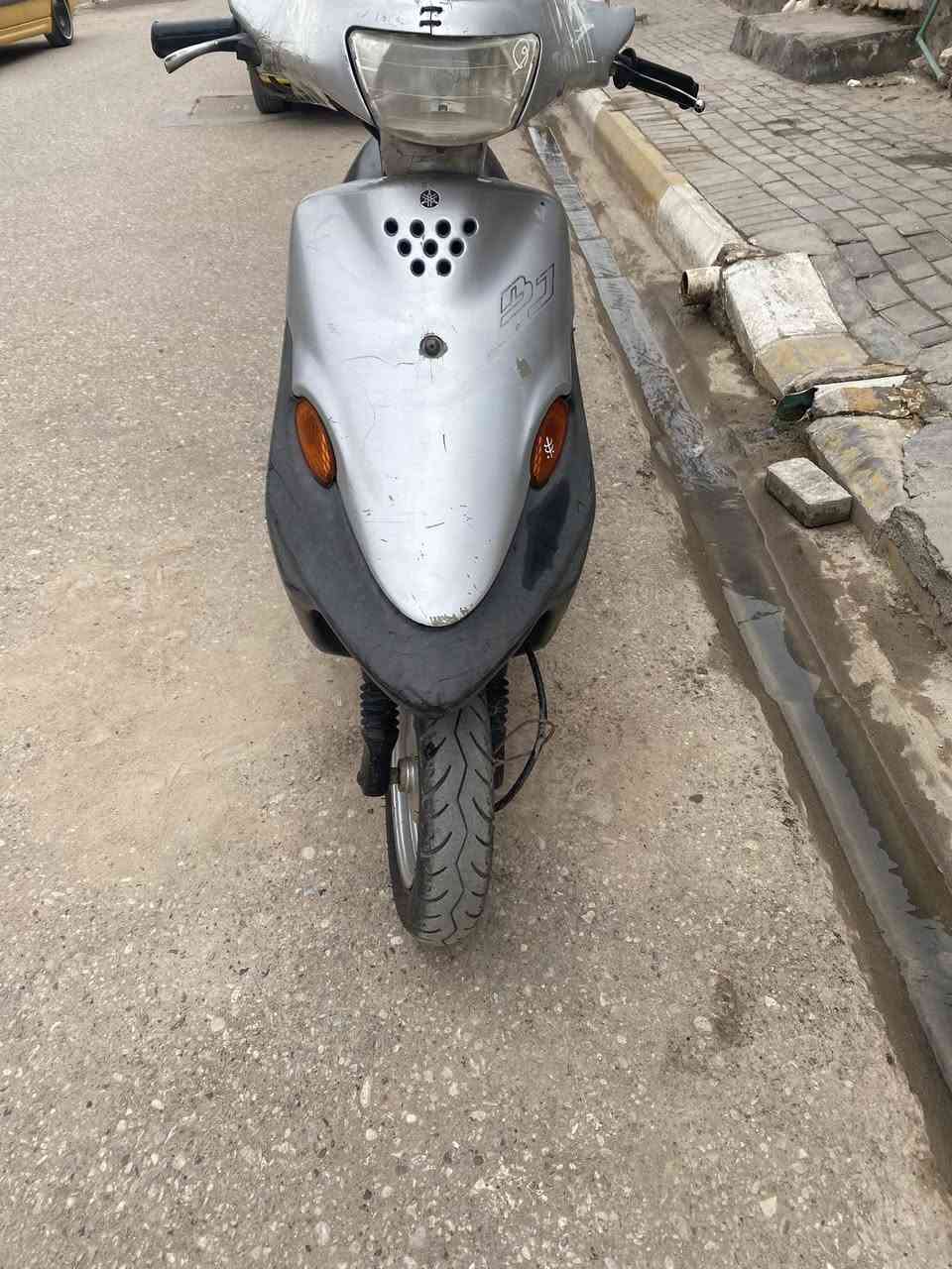 السلام عليكم بيجي مجفته توه ماصار هواي نضيفه مكينه ناعمه بس كو شغوط بل كفرات شويه الدراجه مال جناي تواير جديده 275وبيه مجال مكاني السماوه!رقم الهاتف …***********
