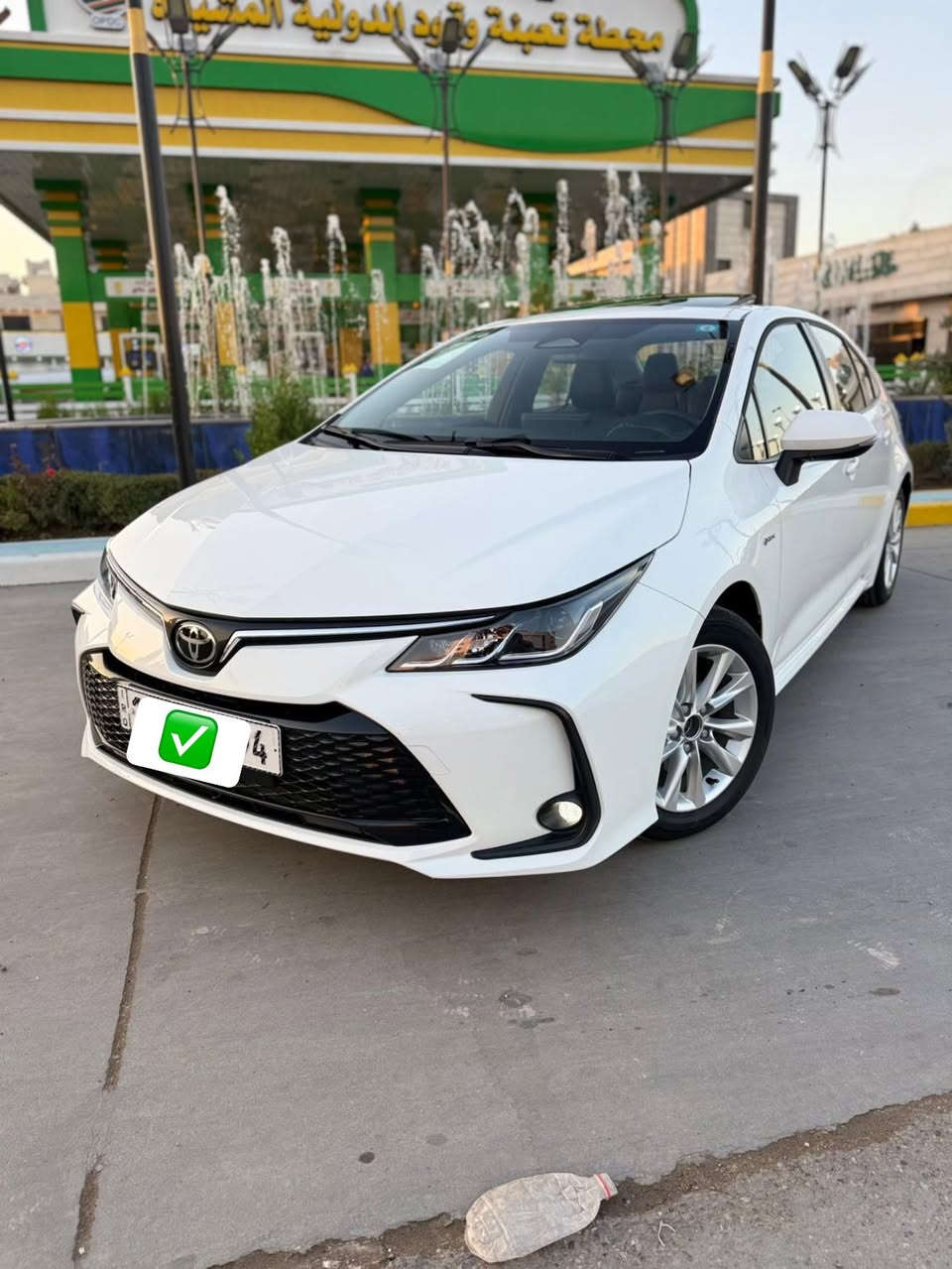 السلام عليكم
كورلا. شكل الخليجي

كفاله عامه

ماشيه 4000

بصمه
رادار اماموهلفي 

كشنات جلد

سايد بريك كهربائي 

كروز سرعه

باقي الموصفات معروفه
بسمي تحويل مباشر 
والسياره كفاله عامه
مكان السياره شارع فلسطين 
السعر 155 وبيها مجال
***********
