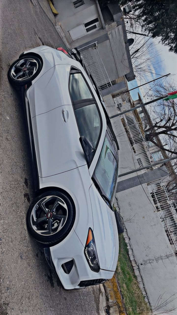 ***********
فول مواصفات 

موديل 2020

بدون صبغ 

فقط دعامي خلفي صبغ

سبورت سياره
سعر 127$$
8 اوراق غرامه بي تاخذ او اتريد وكاله او تحول
