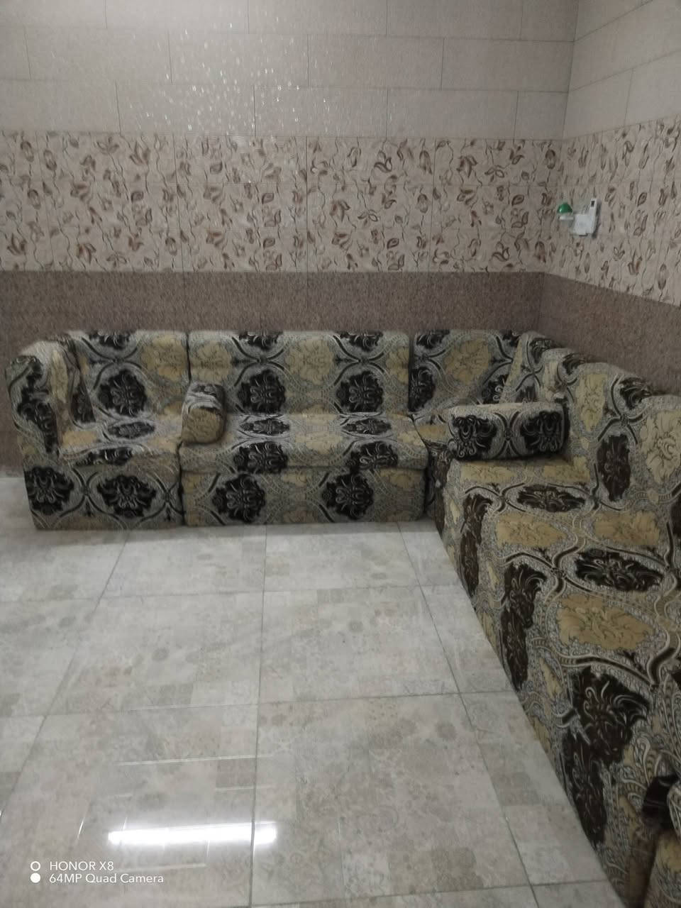 طخم للبيع السعر 225موبايل ***********
