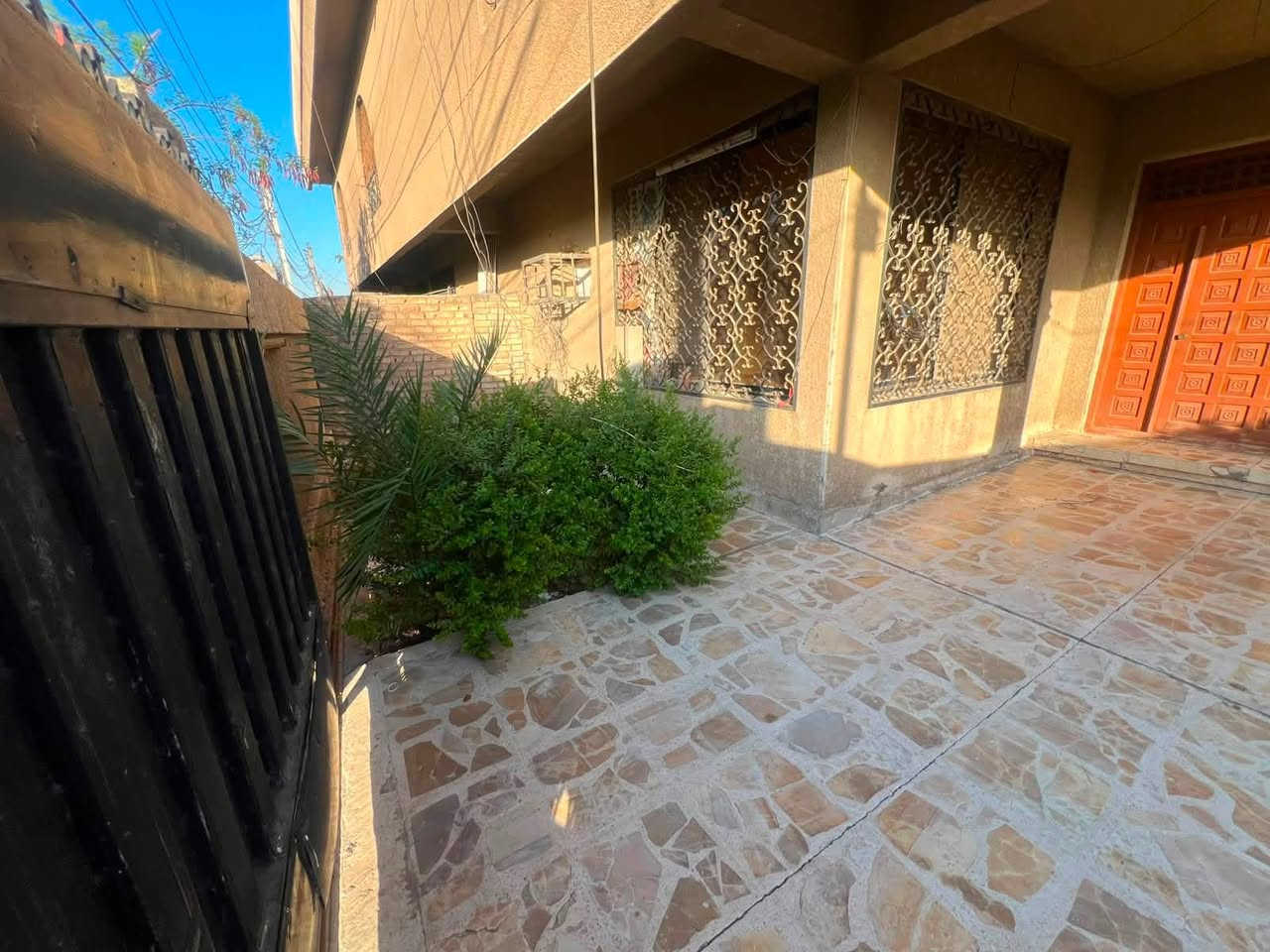 🏡 للإيجار – بيت في السيدية
📍 الموقع: السيدية – مربع الاقتصاديين
📐 المساحة: 300 متر
🛏️ عدد الغرف: 5 غرف نوم
🛋️ صالة واسعة
🍽️ مطبخ
🚿 خدمات متكاملة

📞 للاستفسار: ***********

أرام للاستثمار والتطوير العقاري
نوفر لكم أفضل الخيارات العقارية للإيجار والبيع.
