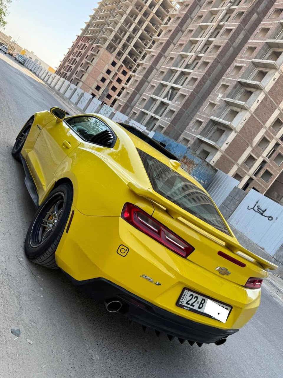 السلام عليكم 
كمارو 2017ZL1
فول السياره اعلى فئه
محرك6سلندر3600
ماشيه100الف
كير مكينه كفاله
بيها صبغ جاملغ وبنيد وجاملغ خلفي 
السعر112وبيها مجال 
***********
