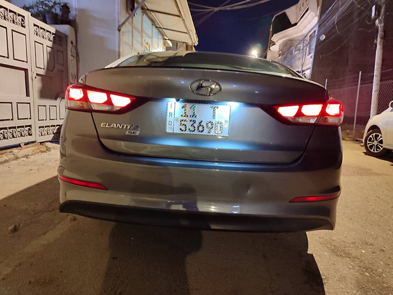 السلام عليكم النترا وارد امريكا رقم بغداد الجديد ماشيه 81 مايل  موديل 18بدون صبغ وتبديل فقط دعاميه اماميه وبارد بدون ايرباك السياره جدا نضيفه مكان السياره بغداد الكرخ للاستفسار الاتصال على الارقام التاليه واتساب ***********
***********
