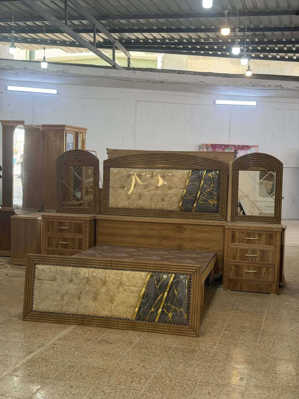 عرض خاص. 
غرفه فصال تركي خشب صاج عراقي 5 ملم
#السعرمليون..فقط
العنوان الموصل الايمن للاستفسار تفضل خاص


**إذا كنت صاحب هذا الإعلان وتريد حذفه لأي سبب، رجاءا أرسل رسالة إلى الدعم الفني**