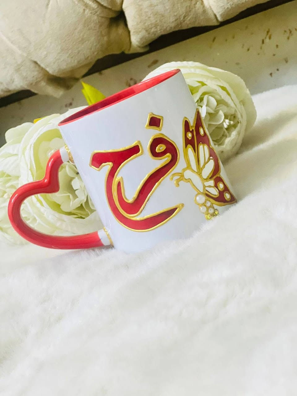 هلو حبايب❤️❤️هاند ميد يقدم لكم اجمل هدايا عيد الام ❤️❤️نقش الاسم حسب الطلب 🔥🔥للحجز مراسله الفنانه التشكيليه ايه شهاب


**إذا كنت صاحب هذا الإعلان وتريد حذفه لأي سبب، رجاءا أرسل رسالة إلى الدعم الفني**