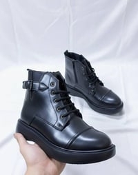 بوت نص تركي • طبي خفيف • مقاس ٤٣/٤٤