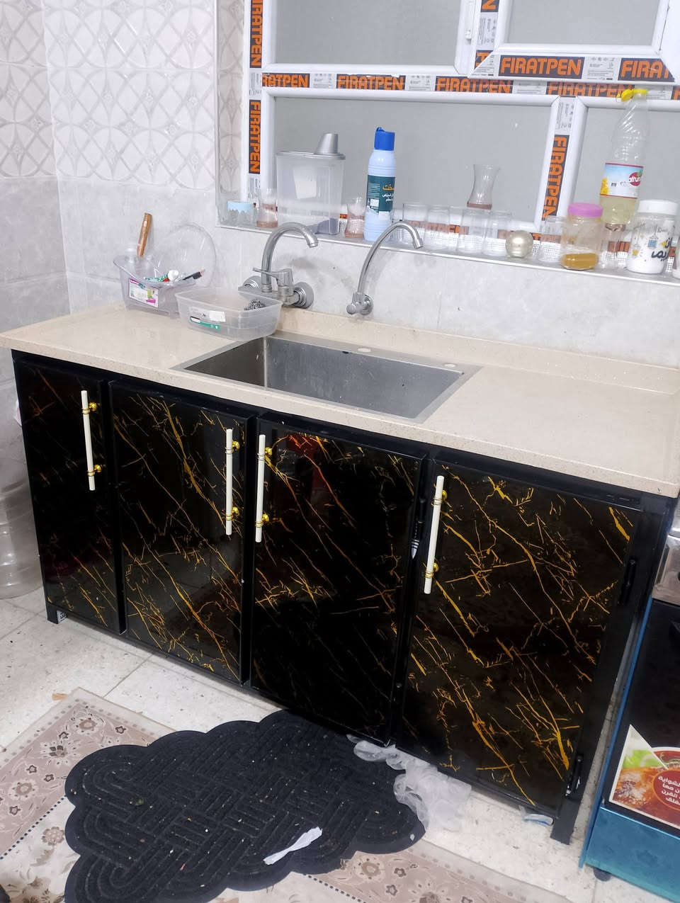 من رخصت صاحب لكروب سنك مرمر للبيع بعده جديد مصارله شهر رايده 350وبيه مجال قليل لمو شراي لاتعبني فدوه لكلبك رقمي***********متواجد عل فيس
