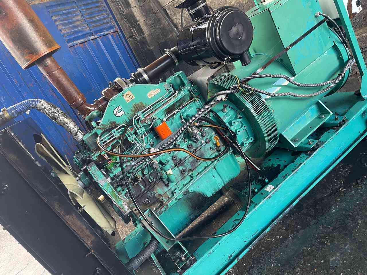 مولدة كمنس حجم ١٠٢ كولر جاهز مكان ارببل صناعة جنوبية رقم واتس اب ***********
