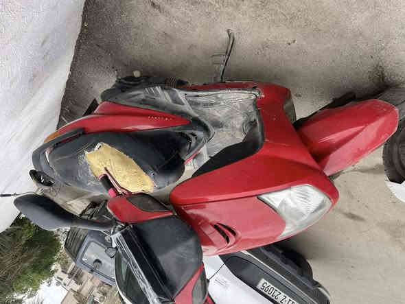 سكنس للبيع مابيه نقص مكاني بغداد العطفيه بس هذه كسر بل كفر مكينه جديده هاتف ***********٧ السعر ٣٠٠ الف
