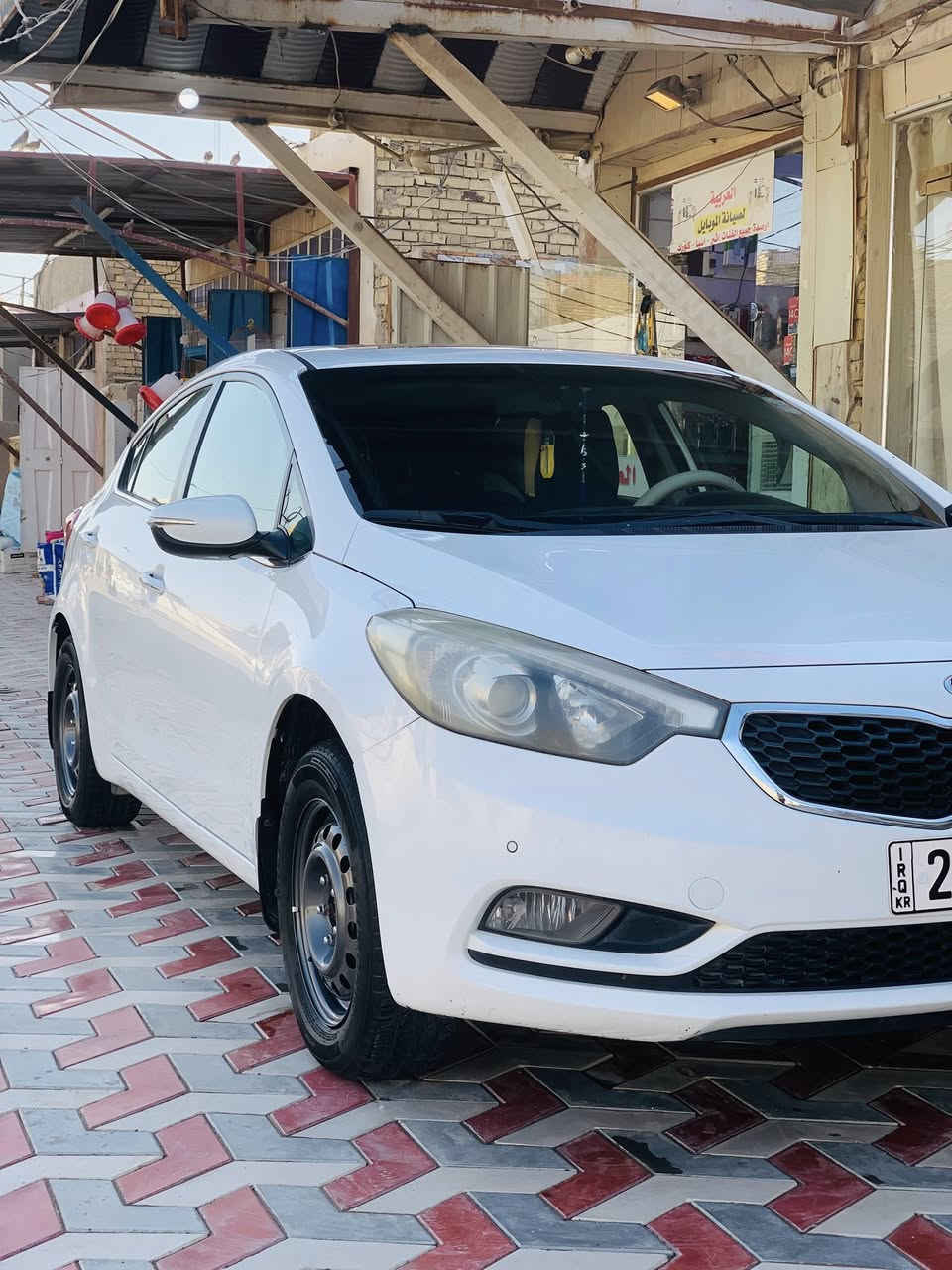 سلام عليكم سيراتوا  موديل 13 خليجي مكفوله كفاله عامه فول مواصفات   بيه غدوش بصيطه فقط  متاثر 
موصفات vip
1اشاير بالمري وترحيب 
2 بصمه 
3 5ويل كب 
 4حساسات أماميه وخليفه 
 5رادار حساس
  6تحكم استيراً 
7شفتات سرعه 
8كشنات تدفئه تبريد 
9داخل قرناميطي
  10تبريد قطعتين 
11كامره خلفيه 
12تخم تاير جديد 
 13رقم انكليزي مميز 
14 محرك 1600
15 فتحت سقف
16 تبريد بيانوا 
سياره مناقصه كلشي سنويه وأرقام جدد ماشيه 219 الف 
سعر 135  وبيه مجال 
للاستفسار*********** ,***********
