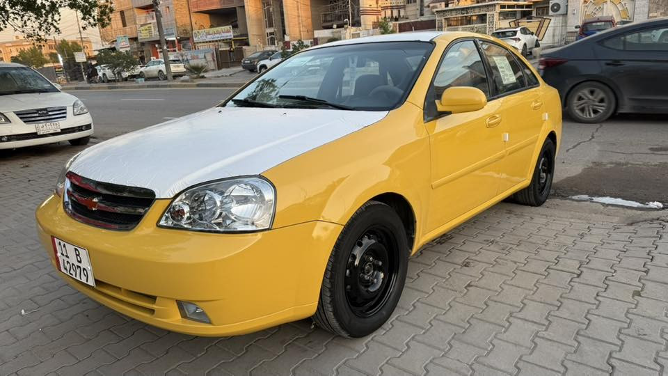 للبيع شوفر اوبتره  موديل 2011 شركه العامه رقم بغداد انكليزي مصفره هيئه وغرامات سنويه جديده  بيها صبغ خاملغات اماميه وبيها قبغ جنطه امبدل اثر طخه خفيفه بدون دواخل الباقي مكفول  جاهزه كير مكينه قبل يومين شادها وبعدها بلضمان صدر خلفي امامي جديد مابيها اي نقص خير من الله جاهزه الف مذب عليها وين ميعجبك اتراي انطيك السعر 70 مكانها بغداد الشعب للستفسار ***********
