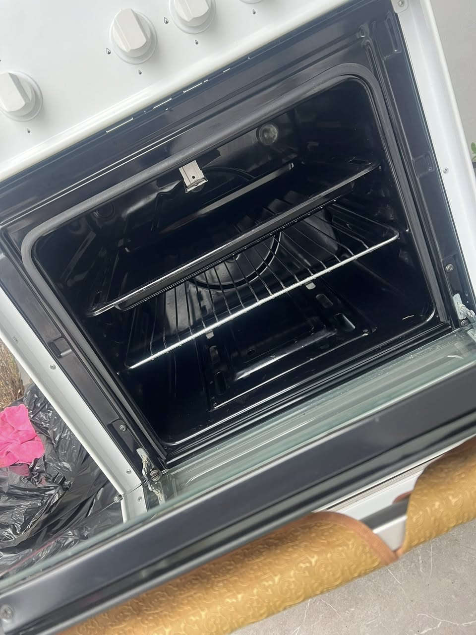 فڕۆشتنی خێرا📢🗣️
ئەم تەباغە بۆ فڕۆشتن بێ کێشە و بێعەیب سێ مانگ ئیشی کردووە چوار چاوە و فڕنیشە نرخەکەی 120 مەعامەلە ناونیشان سلێمانی هەر کەسێک ویستی پەیوەندیمان پێوە بکات ***********
