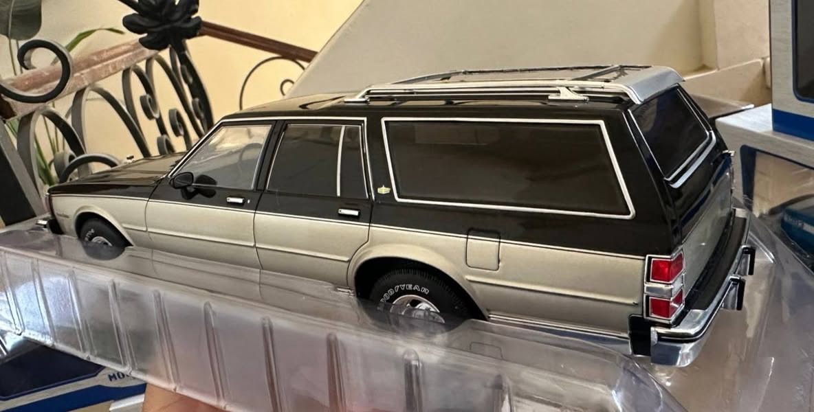 تعديل : تم الحجز ✅✅
Chevrolet Caprice Estate Wagon 1985 👑🎖️🎖️
Mcg 1/18 🔝


**إذا كنت صاحب هذا الإعلان وتريد حذفه لأي سبب، رجاءا أرسل رسالة إلى الدعم الفني**