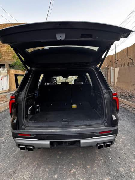 ترافرس 2025
السيارة حرة ومرقمه ورقمه مميز 
محرك ..2.5 لتر I-4
مواصفات معروفة ..نظام تثبيت السرعة التكيفي ركن السيارة تلقائيًا مقاعد تدفئه 
الدخول بدون مفتاح..البصمه الذكية 
بدء التشغيل بدون مفتاح نظام الملاحة باب خلفي كهربائي
أندرويد أوتو® أبل كار بلاي® بلوتوث® منفذ USB
نقطة اتصال واي فاي وصلة السحب
الكبح التلقائي في حالات الطوارئ كاميرا محيطية
مراقبة النقطة العمياء مساعد الفرامل مصابيح أمامية LED تحذير مغادرة المسار تنبيه حركة المرور الخلفية
التحكم في الاستقرار مقاعد الصف الثالث
عدد حاملات المشروبات 10 حاملات مشروبات..
الحادث خفيف جداً موجود من ضمن الصور
السعر: 305
***********
