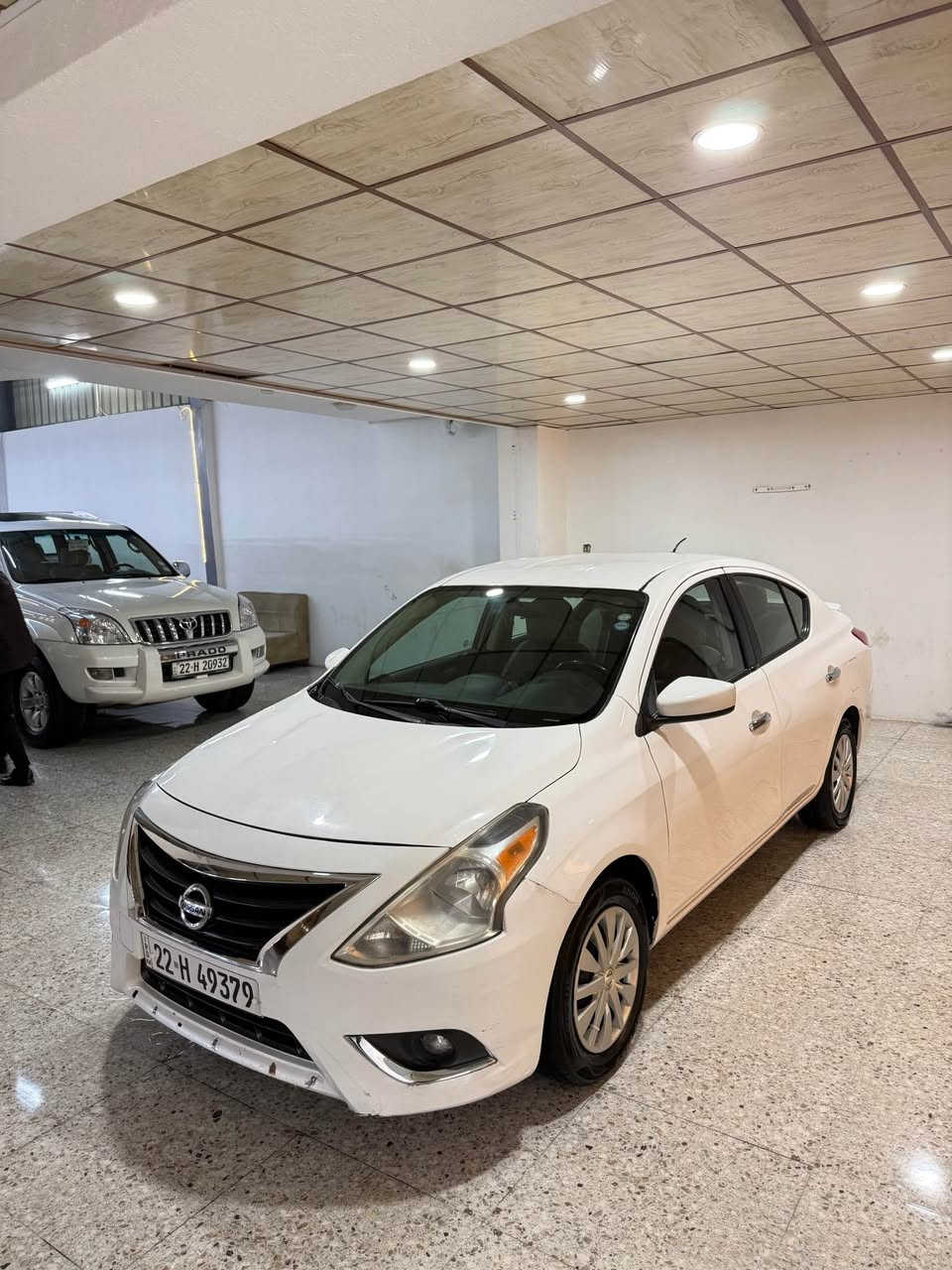 بابەت نیسان ڤێرسا مۆدێل (2017)sv نیوو دەرکوو کەمێک لە بۆنیتی بۆیاخە بەبێ ناوو گرتن گێڕوو مەکینەی بەشەرت نەکراوەتەوە سیارەکە یەک چرکەی تێدا نیە چوار تایەی لۆکی لەژێرە یەک دینار مەسروفی نیە سەنەوی هەتا نزیک ٢٠٢٩ نوێیە بەناوی خۆمانە ژم *********** رانية, السليمانية
