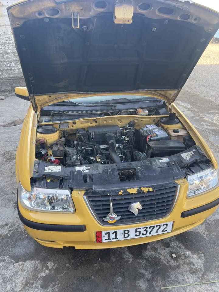 سلام عليكم سمند ١١ مكينه كير شرط اترايك وين ما اتريد السياره جاهزه  حداديه قبل اربع تيام شديتها تخم تاير مابيها كل نقص كبل للشارع من كلشي لا تبديل ولا ضربه بيها تكحيلات لادوس ولا هلالات معمرات السياره مال جني رقم بغداد مصفره هيئه وغرامات تحويل ثاني يوم مكان السياره الشعب 
عارضها ٣٩ وبيها مجال بسيط رقم الهاتف ***********
