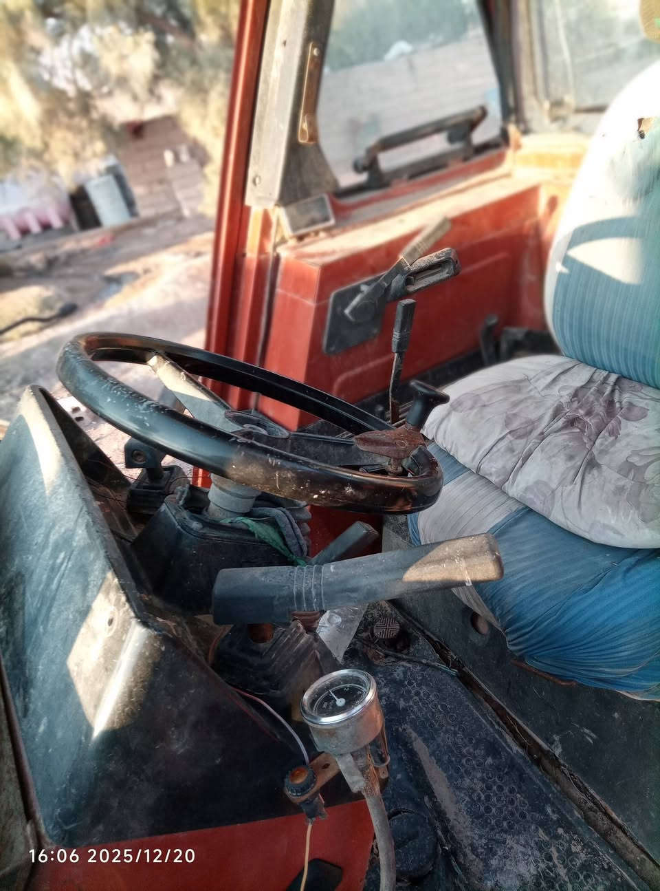 السلام عليكم
للبيع ساحبه فيات حجم 115 رقم سنويه جهاز للعمل المكان بابل الرقم للاستفسار 
***********
