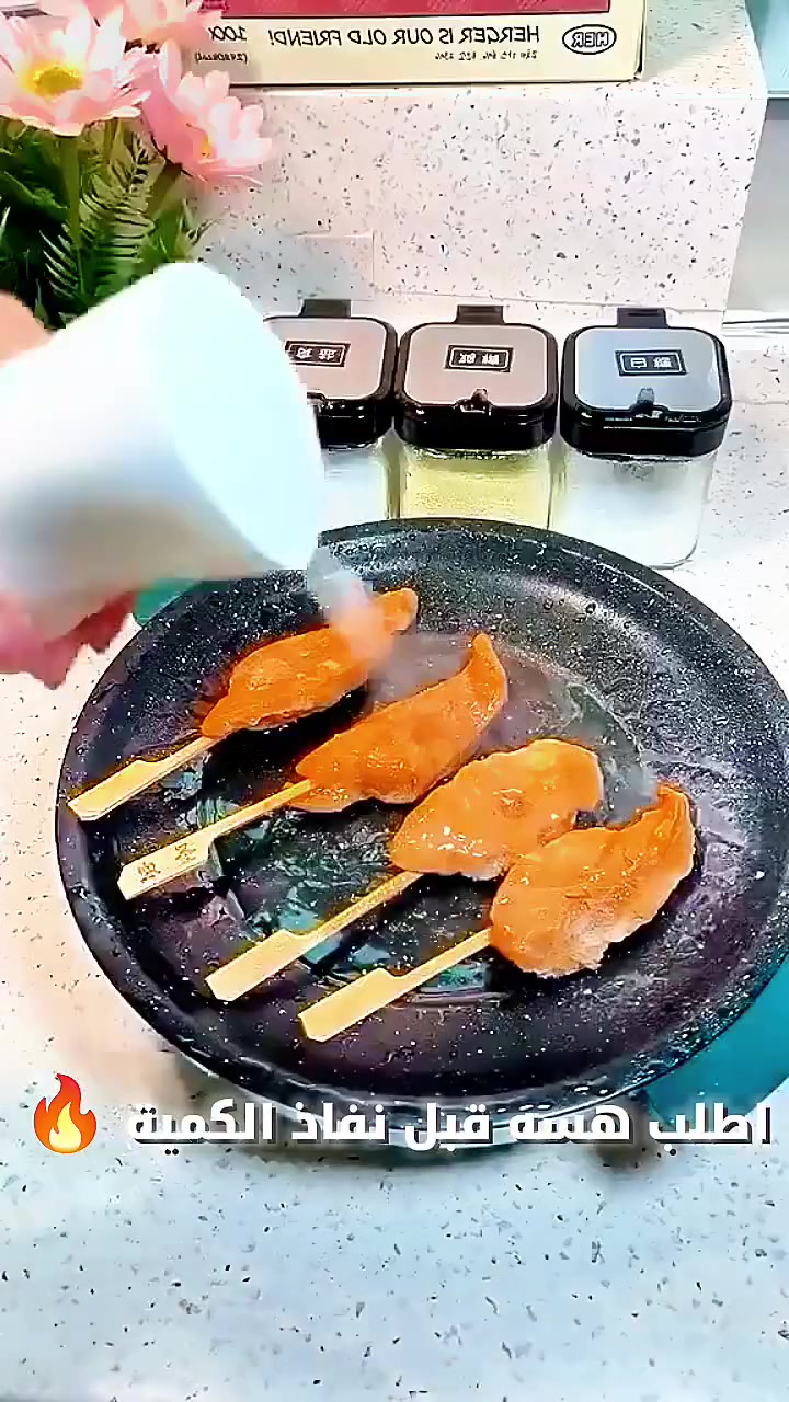 جربت تسيطر على كمية الزيت وما كدرت؟ 👀
✨ بخاخ الزيت متعدد الاستخدامات يخليك ترش الزيت بشكل متساوي ودقيق بدون إسراف!
🥗 للسلطات
🍟 للمقلاة الهوائية
🍗 للشوي والفرن
🍳 لكل أنواع الطبخ
✅ يوفر استهلاك الزيت
✅ سهل التعبئة والتنظيف
✅ تصميم أنيق وعملي
✅ رش متساوي لكل وجبة
حوّل طبخك إلى طريقة أذكى وأصح من أول رشة! 🔥
🚚 توصيل لكل العراق 📩 راسلنا الآن واطلبه قبل نفاد الكمية.


**إذا كنت صاحب هذا الإعلان وتريد حذفه لأي سبب، رجاءا أرسل رسالة إلى الدعم الفني**