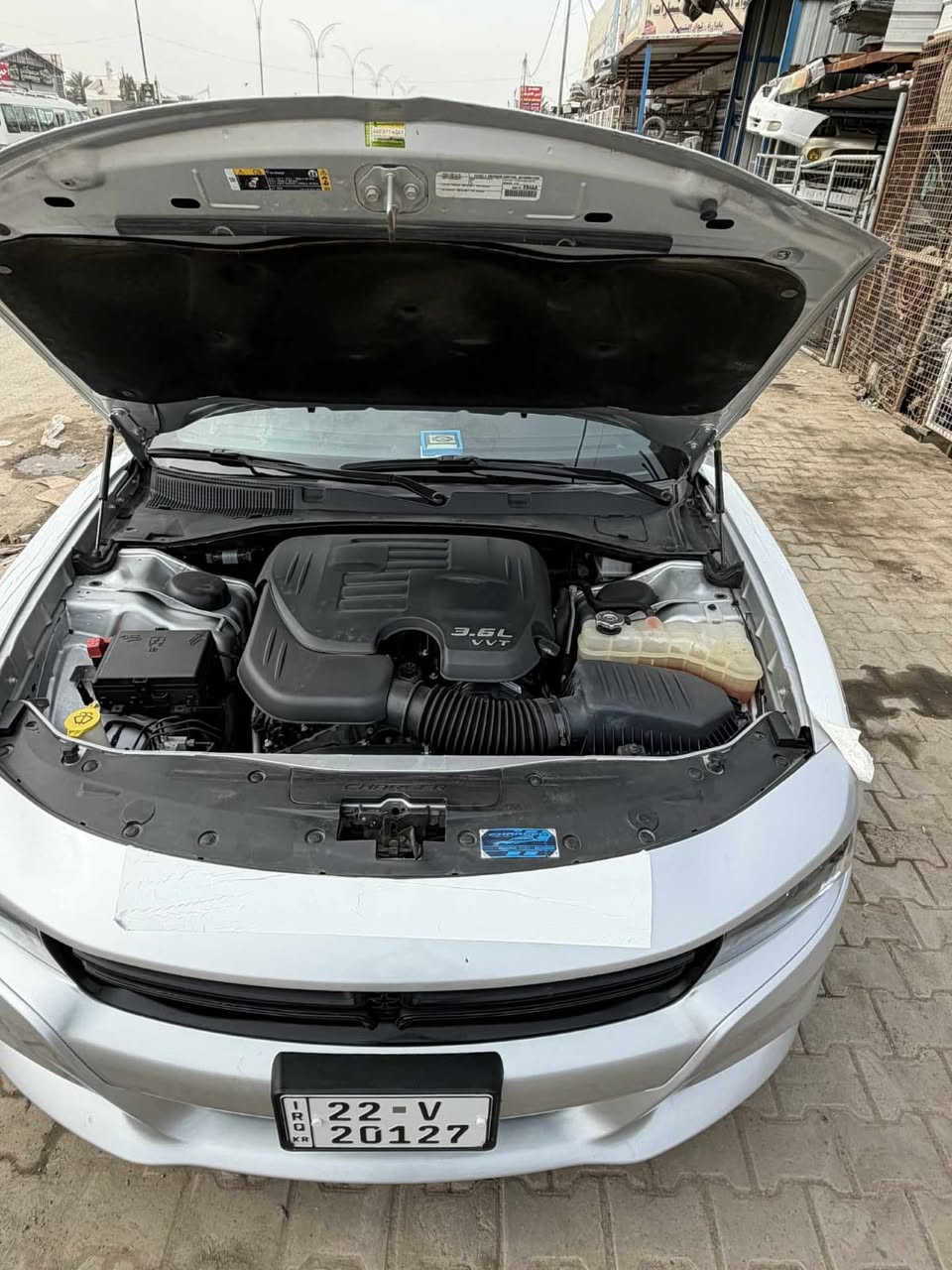 سلام عليكم جارجر للبيع مديل2023 سياره مكفوله بدون حدث صور مزاده موجوده بل منشور سياره دخول جديد 
بسمي سياره مكاني حله (***********)
