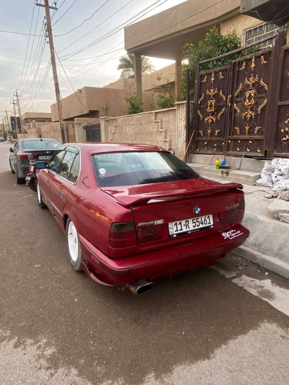 بي ام 525 مسكر 1992  رقم  بغداد السعر 55 وبي مجال
السيارة تخربط بالبداية ورا ما تمشي طبيعي يرادلها صدر واكسل شرط التحويل وبيها مجال 

مكاني بغداد الغزالية 

الرقم: ***********
