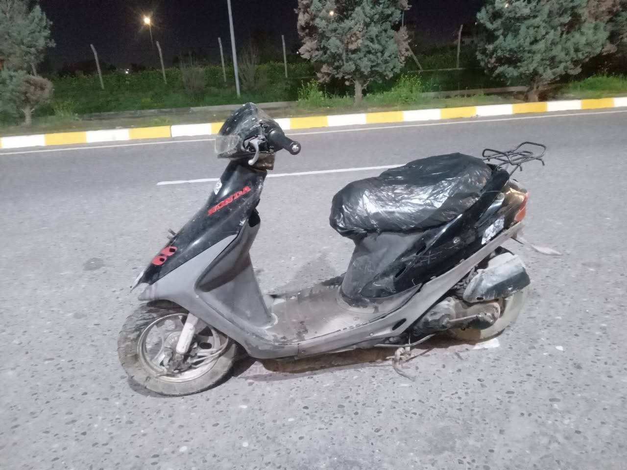 للبيع بحالة ممتازة .. ما بدو ولا دينار .. التواجد أربيل.
السعر 250 ألف دينار.


**إذا كنت صاحب هذا الإعلان وتريد حذفه لأي سبب، رجاءا أرسل رسالة إلى الدعم الفني**