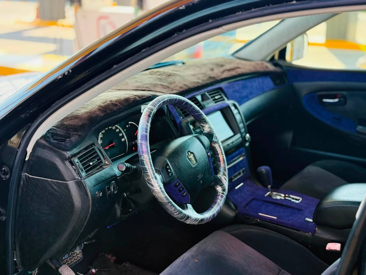 👑 TOYOTA CROWN (بڕاوە) شاهینەی👑
بڕاوەی GRS:(180)مەکینە بچوک

✨ ڕەشی ناو ڕەش سپۆڕت

▪️💵 نرخی :(٤٠ )گەڵا قفڵی✅

▪️٣دوگمە✅

▪️ شاشە و کامیرەو لایت ناوچەی کویر ✅

📍 شوێن: سلێمانی

📞 بۆ پەیوەندی کردن:

• ئاسیاسێڵ: ***********

• کۆڕەک :***********
