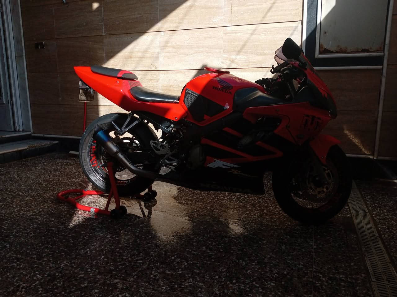 سلام عليكم حبايبي هوندا افوراي دراجه جديده حيل كفاله عامه  شراي يتصل***********
