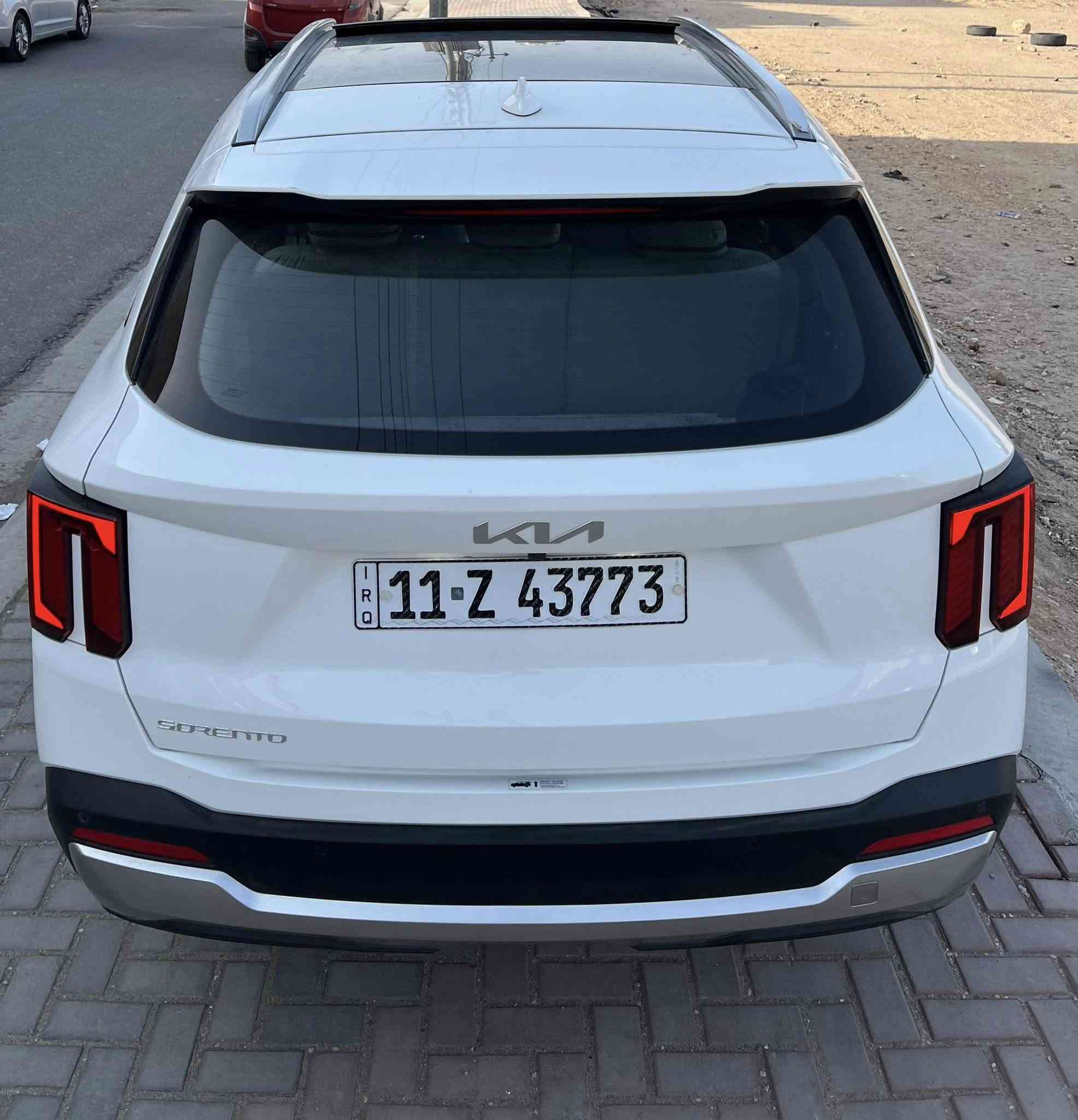 سورنتو خليجي موديل 2024
عداد المسافة 2000 كيلو متر 
مكفولة كفالة عامة بحالة الشركة فول مواصفات 
السعر 335 وبيها مجال 
للاستفسار / *********** المكان كربلاء شارع المخازن
المواصفات :......................
حجم المحرك 6سلندر 3500
سقف بانورامي
صندوق كهربائي
كاميرا خلفية دوارة
حساسات امامية وخلفية
بصمة تشغيل وابواب وجنطة
مثبت السرعة
مرايا جانبية كهربائية
نوافذ كهربائية اوتو 
شاشة ديجتال 
مقاعد كهربائية
عدد المقاعد 7
6 وسادة هوائية
المصابيح الأمامية والخلفية  LED
داتا شو 
أبل كاربلاي
رادار
توقف ذاتي Auto Hold
سايد بريك بصمة 
نظام نزول المنحدرات 
شاحن لاسلكي
ستائر خلفية
وضعيات القيادة Drive mode
منقي هواء
التبريد منفصل مناخين لمس
3قطع تبريد 
مانع الانزلاق و ABS
