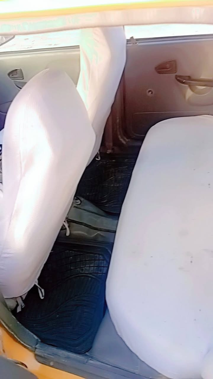 مرخصة الادمان.. 
السلام عليكم. سايبه 16.
سنويته مشروع وصني لل30
سياره نضيفه معنه الكلمه خاليه من اي ضربه وتبديل.. 
فقط كيره النمره الرابعه تفلت 
سعره 28 وبيه مجال حك الجيه. 
. 

مكاني حله حي العسكري شارع 80
رقمي.. ***********.
غير متواجد فيس بوك.
