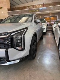سبورتج vip فول الفول موديل 26 لون مميز رقم بغداد  مواصفات السيارة  بنر...