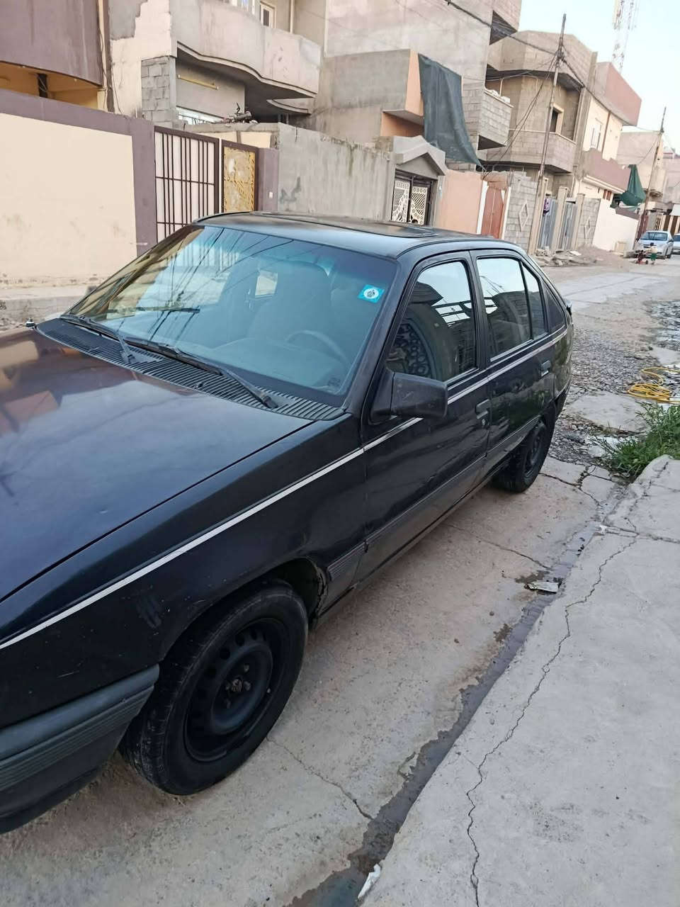 كاديت للبيع مديل 1991 كير توماتيك رقم مسطر انكليزي كابون بانزين ماستر السياره باسمي تحويل ثاني يوم محرك شرط كير شرط السعر 28 وبيها مجال للاستفسار الخاص مفتوح ورقم موبايل ***********  الموقع الموصل مشيرفة
