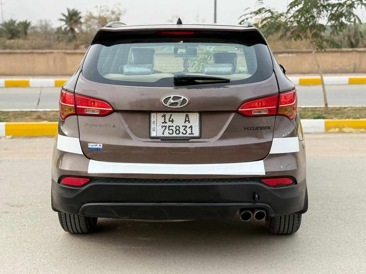 يا الله سلام عليكم سنتافيه وارد خليجي موديل 2015حره تحويل ثاني ضرراها جاملغ وبنيد بدون ادواخل موصفات سياره
شاشه كبيره 
تحكمات ستيرن جهتين 
شاير بل مري
6سلندر 
7راكب 
3قطع تبريد 
بعد بيها موصفات حلوه سياره جاهزه لأخير كير ومحرك وحداديه وتبريد ثلج ❄️ مكان سياره ناصريه شموخ سعر ب146وبيها مجال رقم ***********
